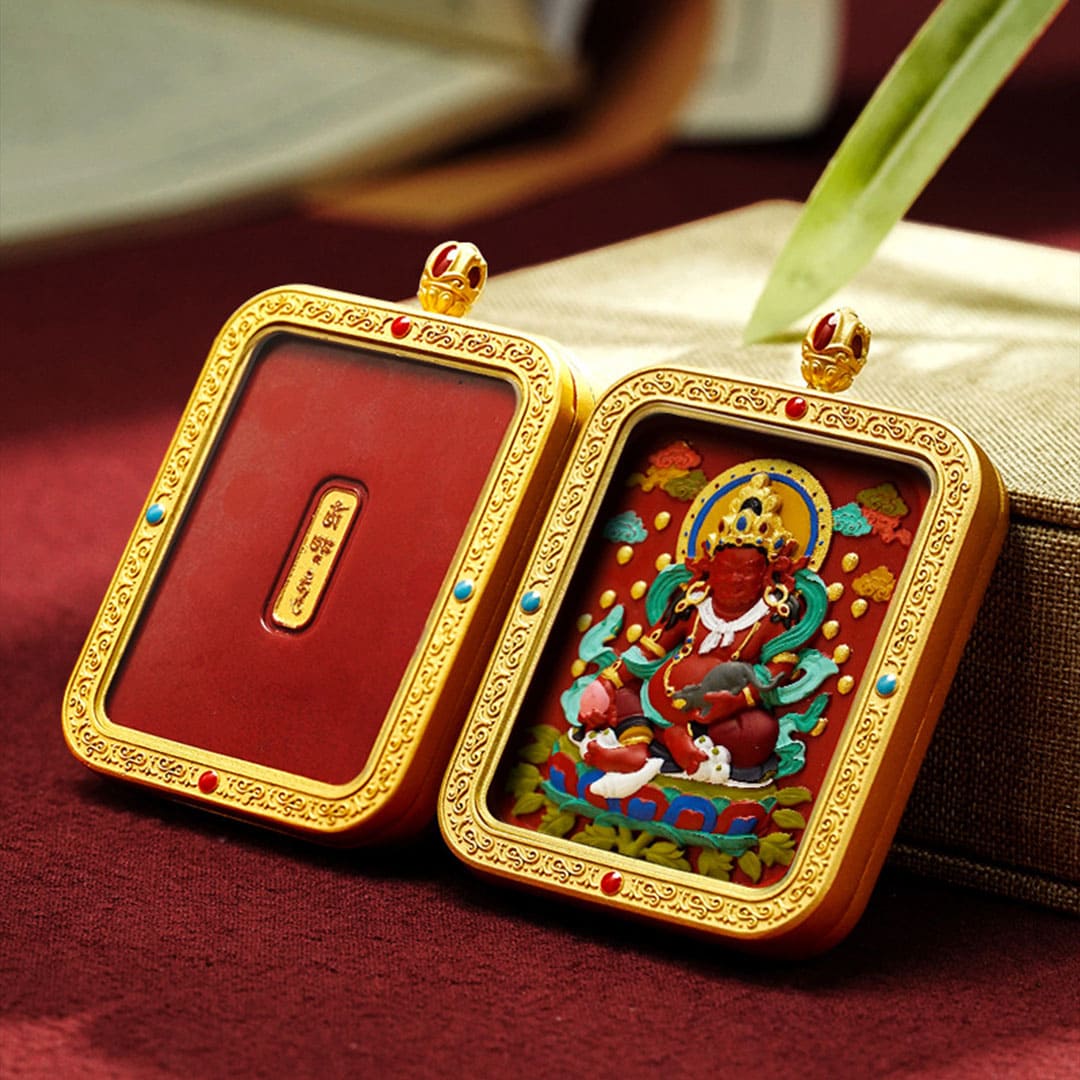 Hand-Painted Thangka Red Sand Brass Pendant Necklace (Ga Wu Box)